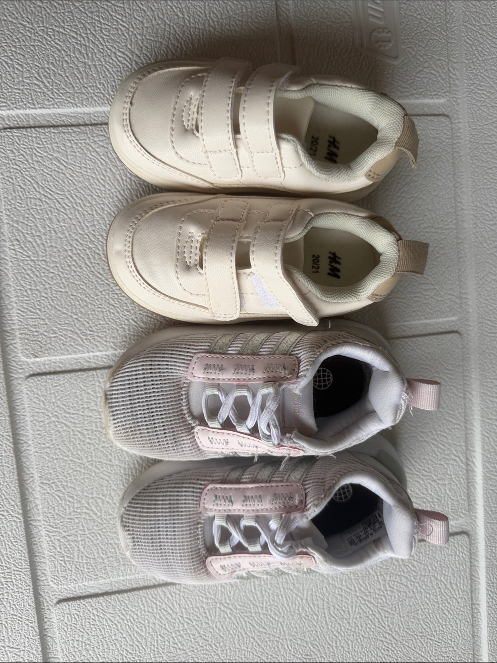 adidas Kids 2-Pack Cream Velcro Sneakers & Light Pink Knit Trainers